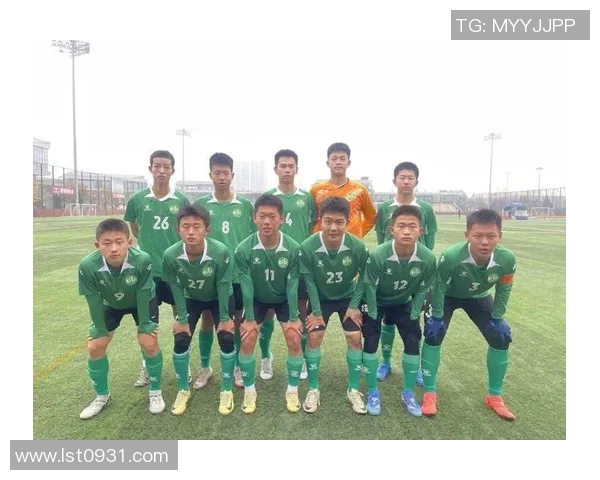 赛后分析：西安足球队与成都足球队的战术对决与表现评估