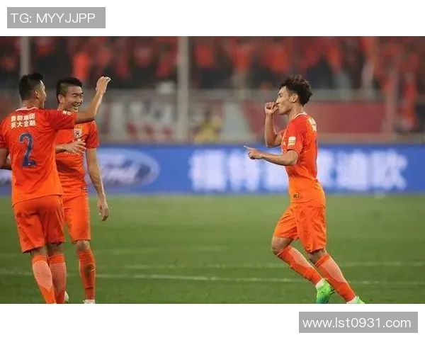 亚运会特别报道：上海足球队如何逆袭夺冠的精彩历程与背后故事